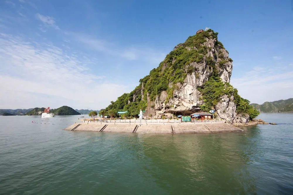 DTJ Hometel Ha Long