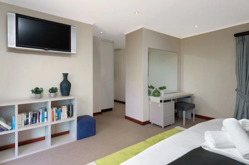 San Lameer Villa Rentals 14329