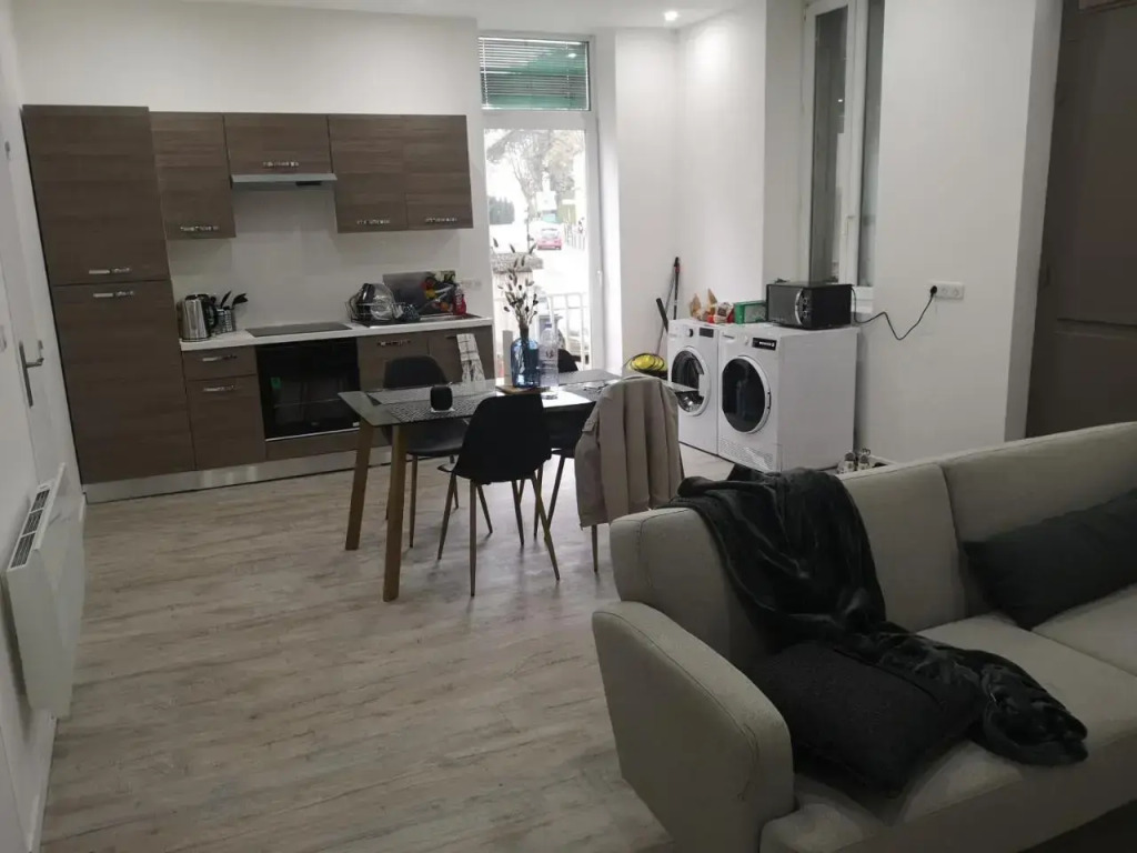 T3 Avec Salle de Bain Privative Par Chambre
