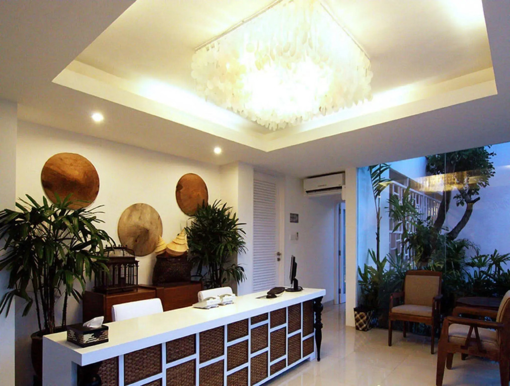 The Kanjeng Suites Villas Seminyak