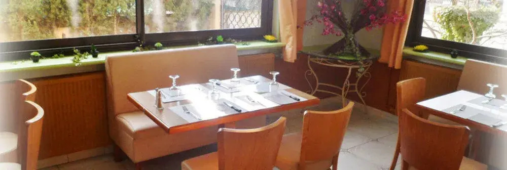 Hôtel les Acacias de Ratabizet