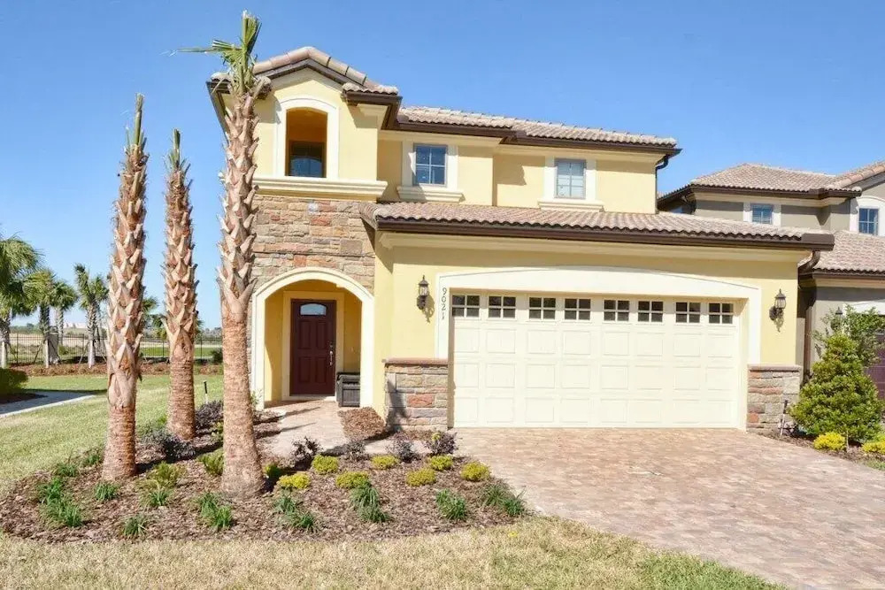 Windsor at Westside-5 Bedrooms House W/Pool-3718ww