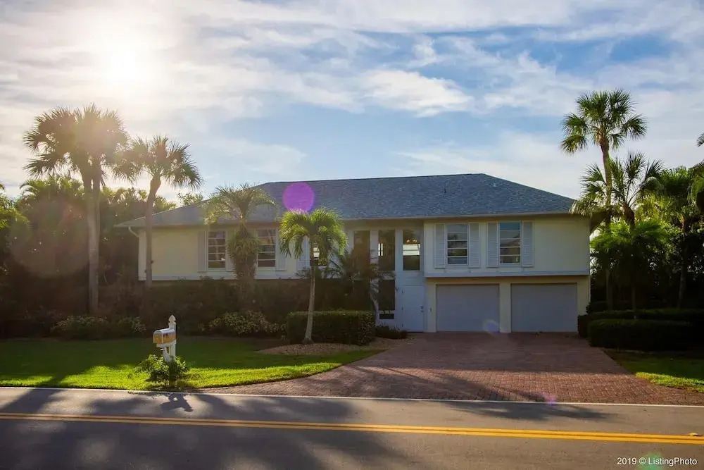 Sandcastle - Pool Home In The Dunes With Lake View! 3 Bedroom Home