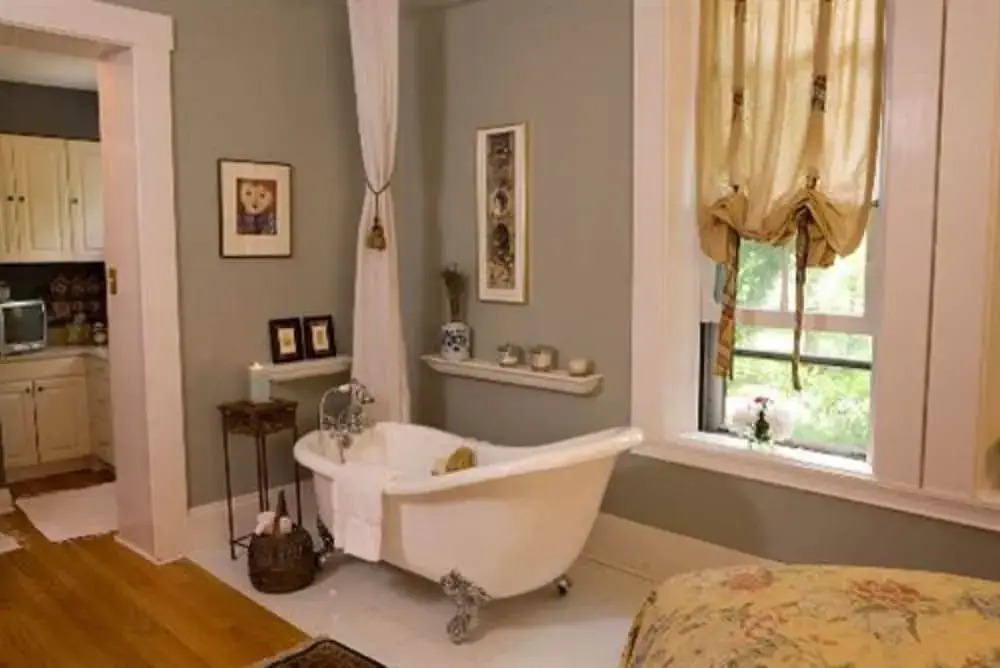 1861 Inn Bed & Breakfast