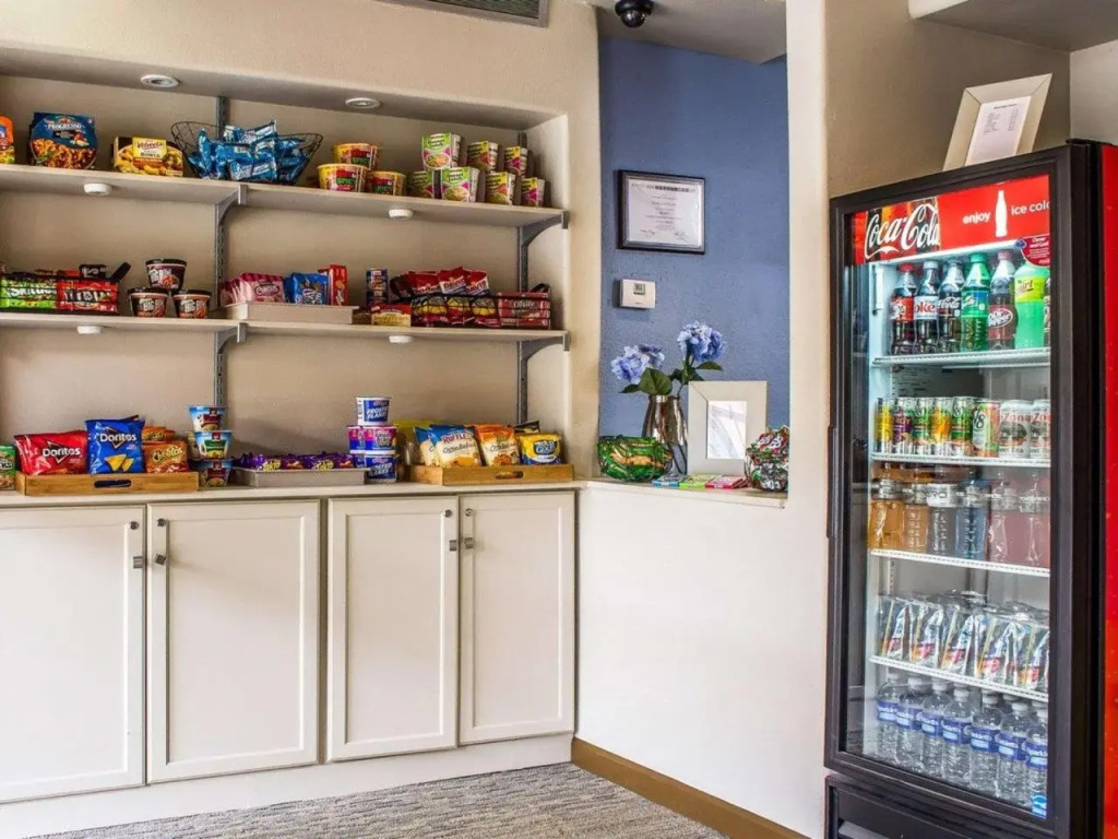 Ramada by Wyndham Tucson Airport