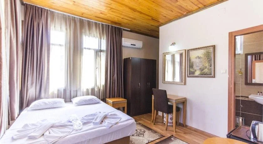 Herton Boutique Hotel
