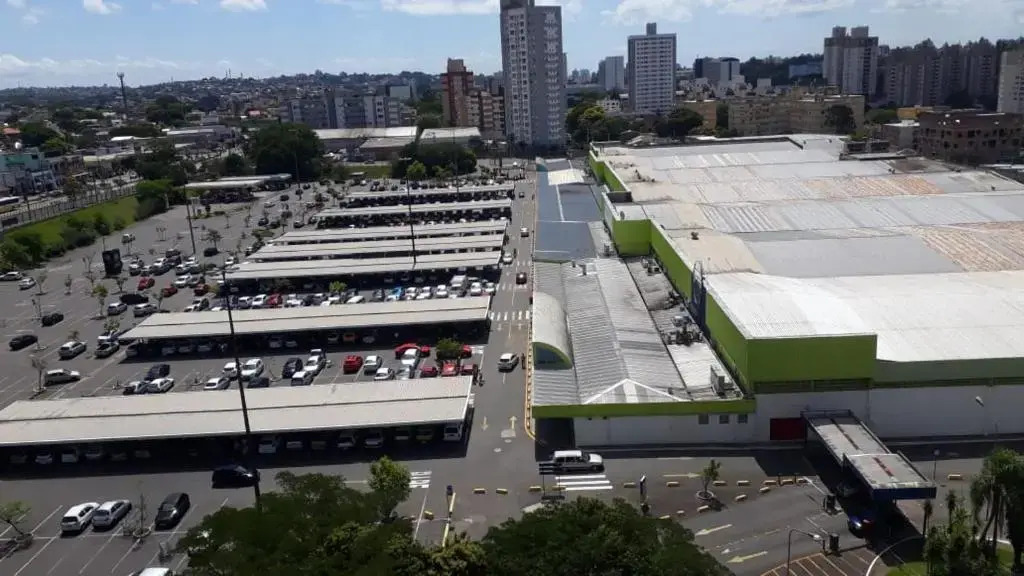Maravilhoso apartamento 3 quartos perto PUC