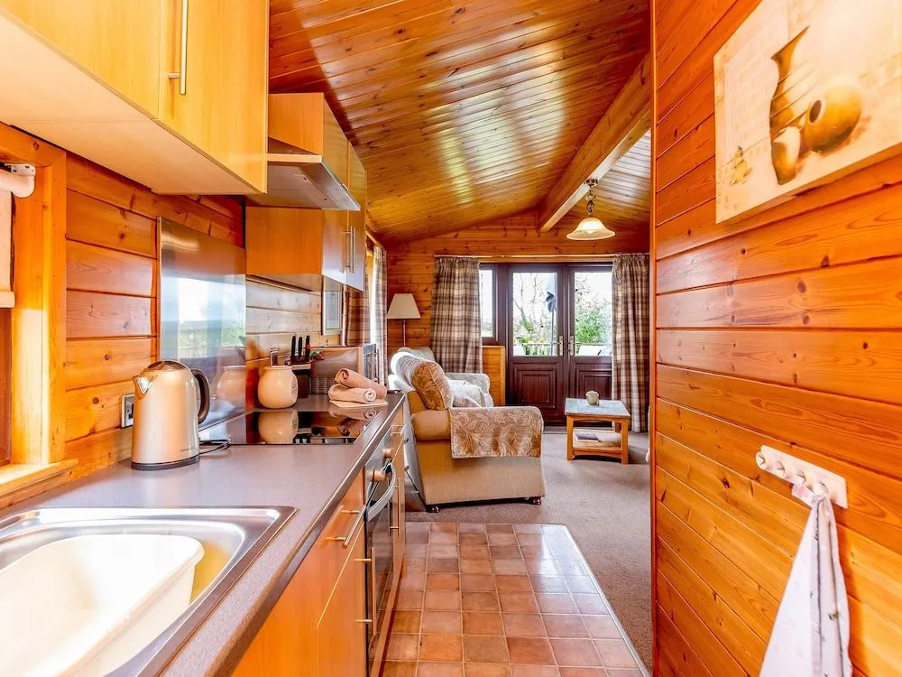 Hawthorne Lodge