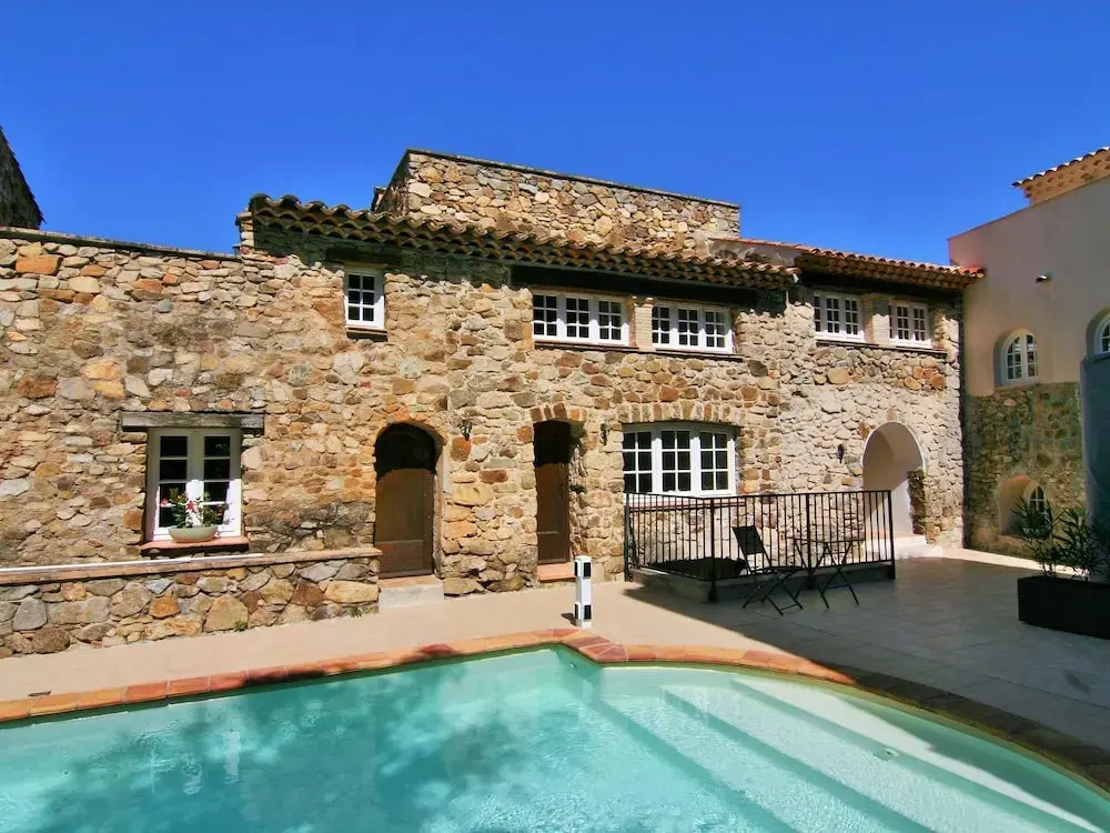 Beautiful House With Dishwasher Near the Popular St. Maxime