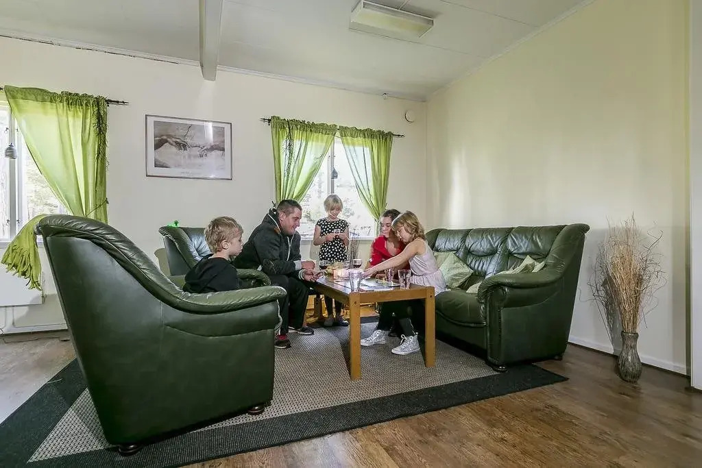 STF Hostel Lärbro/Grannen
