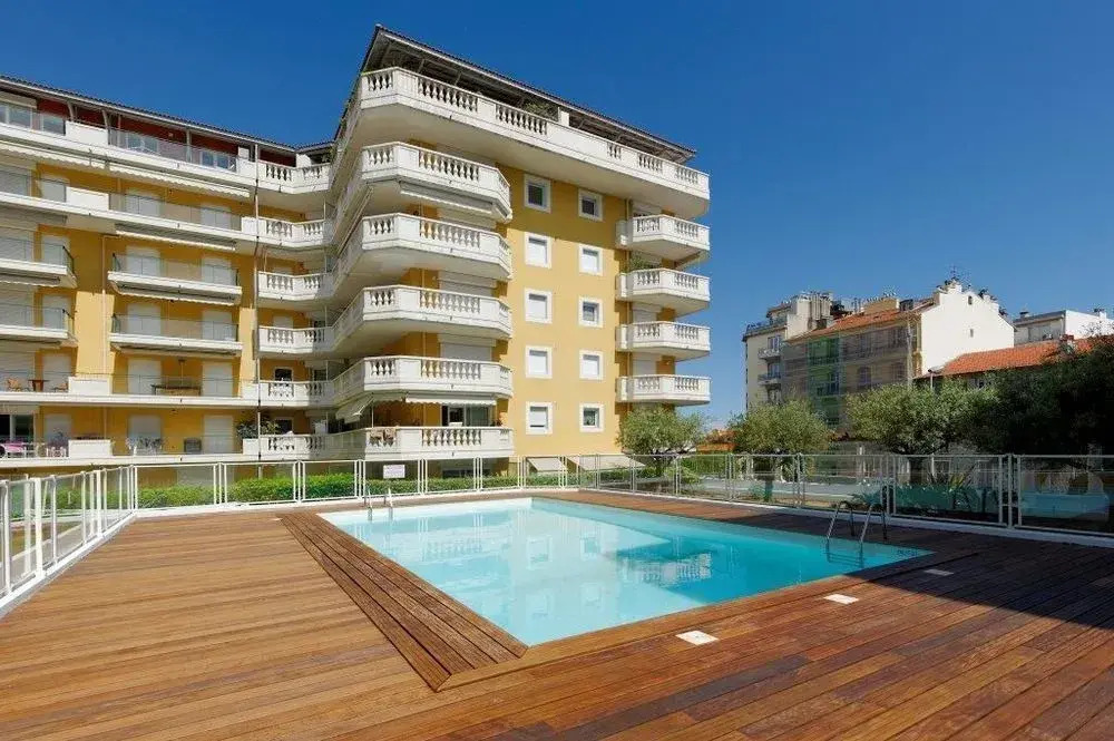 Nice Booking - Domes - Piscine Terrasse