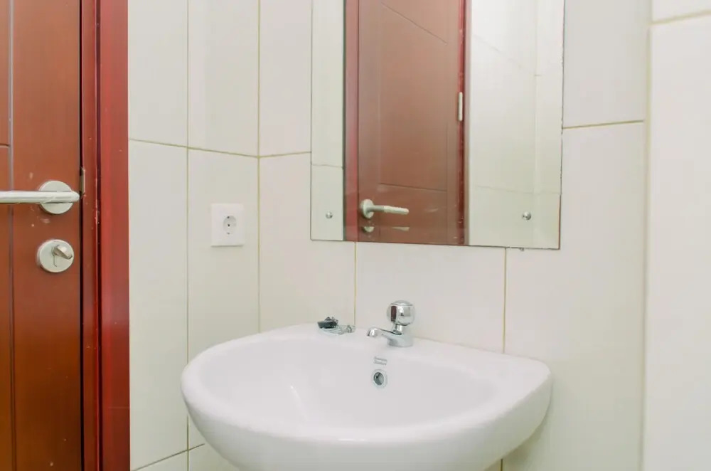 Spacious And Homey 2Br At Asatti Apartment