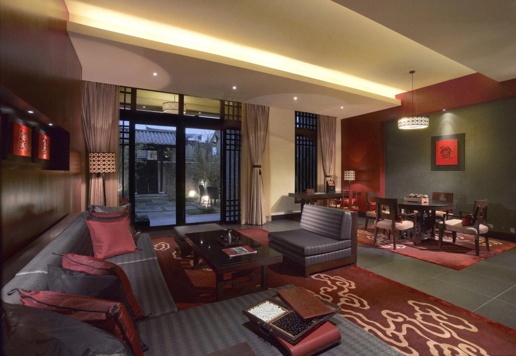 Banyan Tree Lijiang