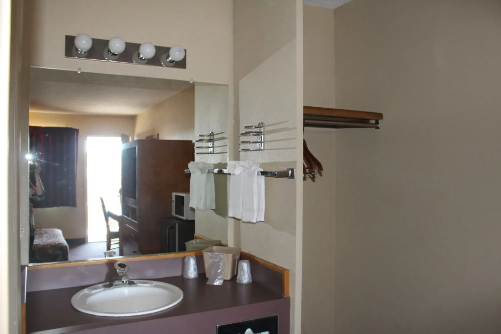 Отель Льюистона Cedars Inn Lewiston