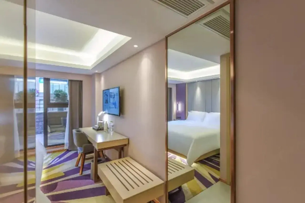 Lavande Hotel (Chongqing Nanping Pedestrian Street Wanda Plaza)