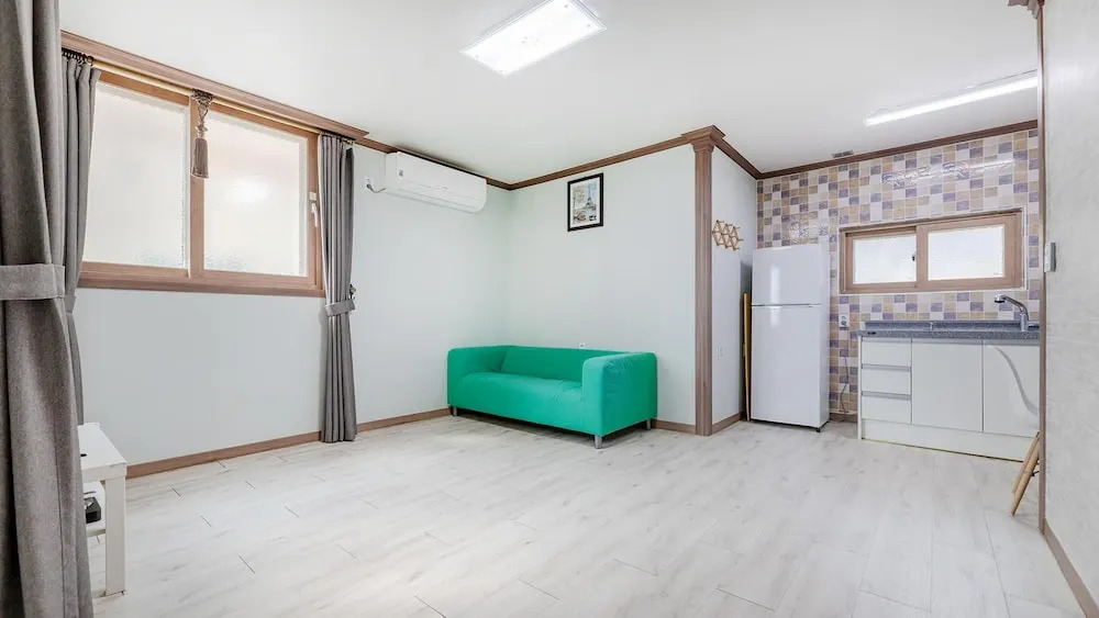 Samcheok Bongsuni-unni Pension