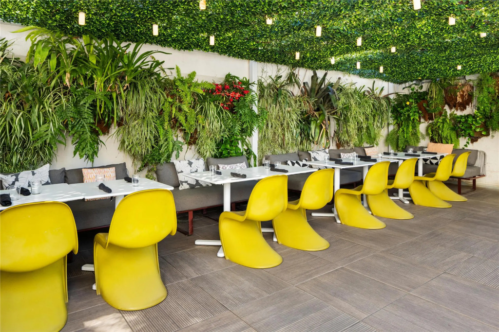 The Wayfarer Downtown LA, Tapestry Collection by Hilton