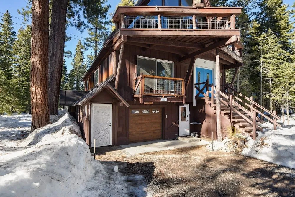 Woodside Hideout Hop Away From Activities