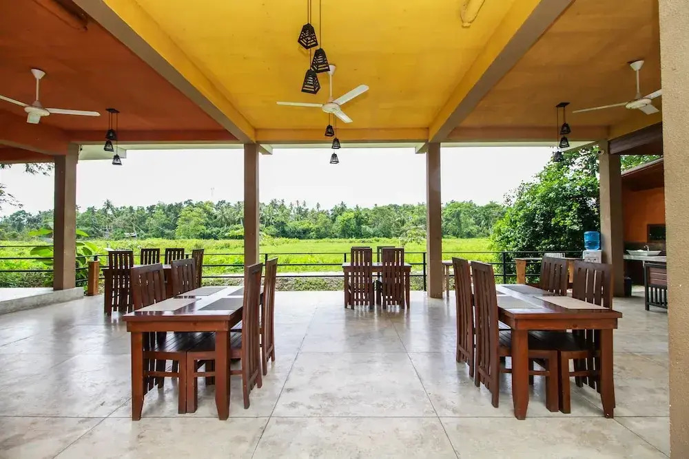 OYO 242 Dhanamuthu Hotel And Banquets