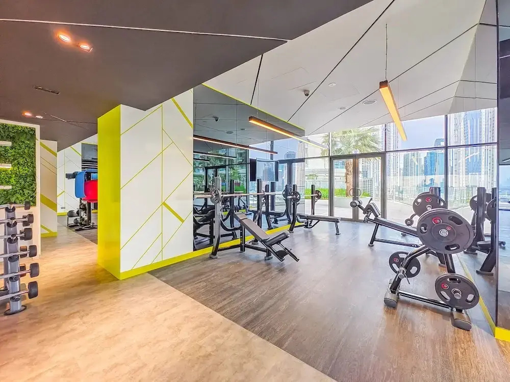 Modern and Cozy Condo With Unobstructed City Views