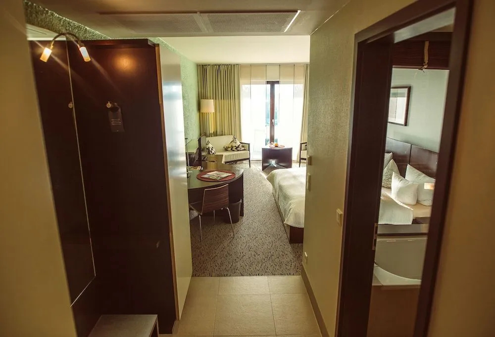 Lindenhof Hotel Tepe