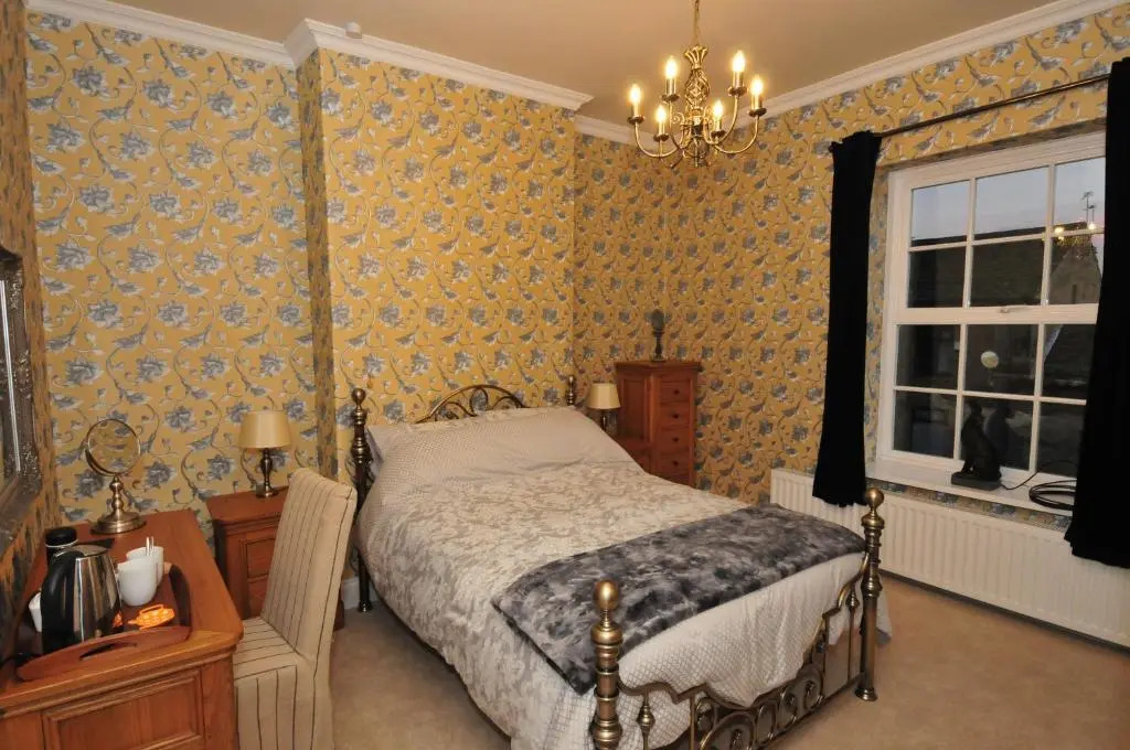 Ashtree House Bed And Breakfast