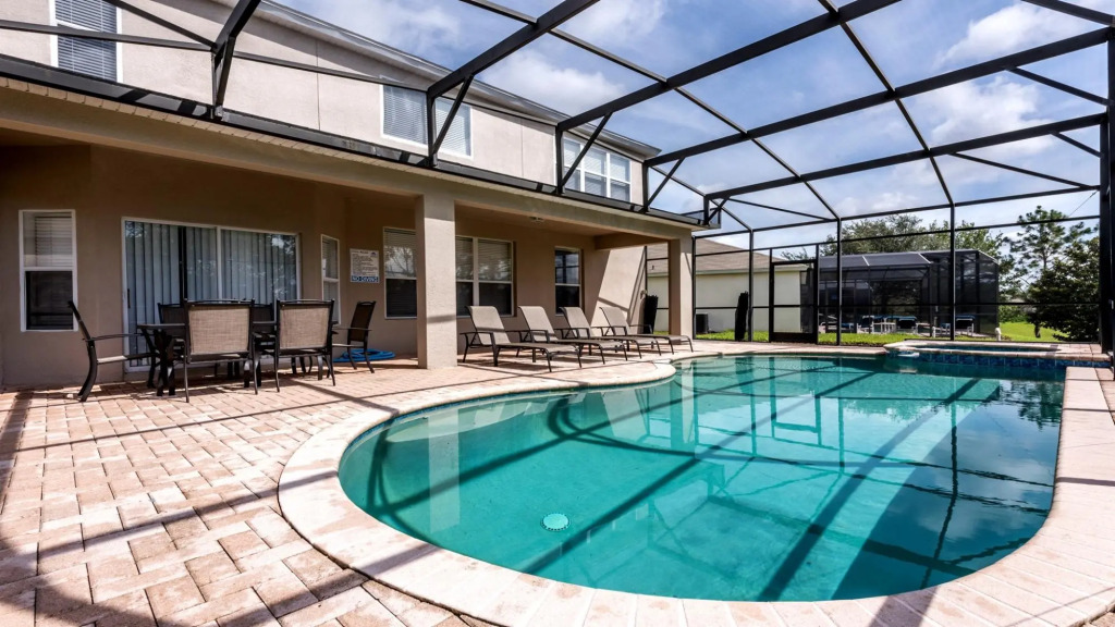 No Rear Neighbor Disney Home With Pool SPA