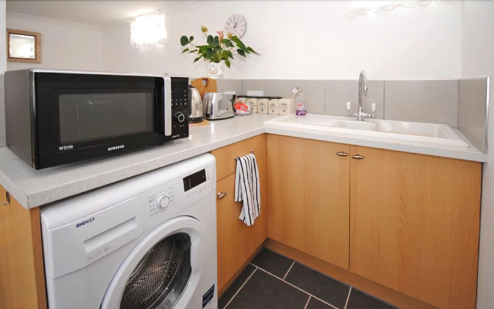 Rose Cottage, Selsey 76574