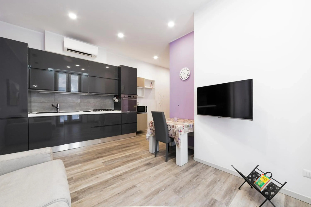 A due passi da Piazza Firenze Apartment
