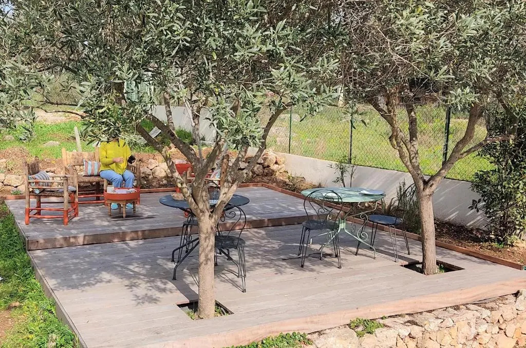 T2 G dans maison en centre ville avec jardin ideal couple curistes