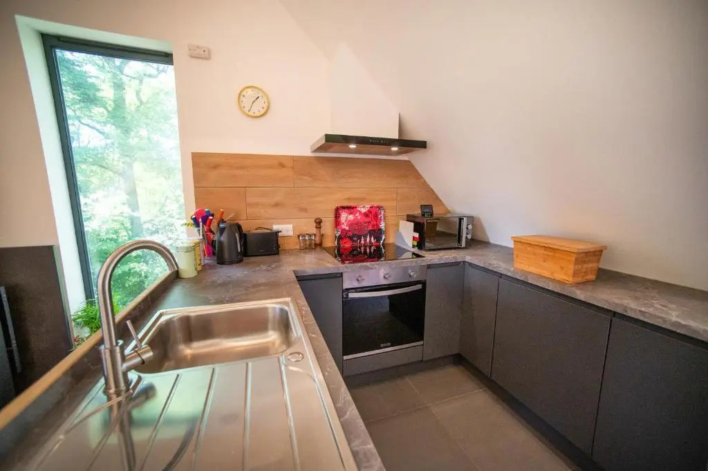 The Loft at Ash Beacon - Gorgeous 2 bed, hideaway in lovely private grounds