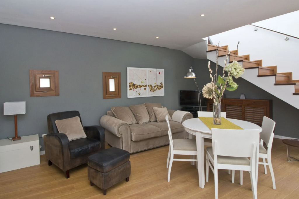 Trinitarios Apartment