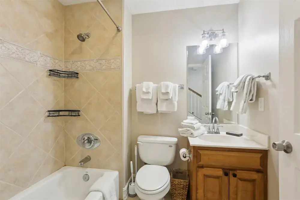 Beachside Bliss: 3BR Coastal Condo w/ Pools & Patio in St. Augustine