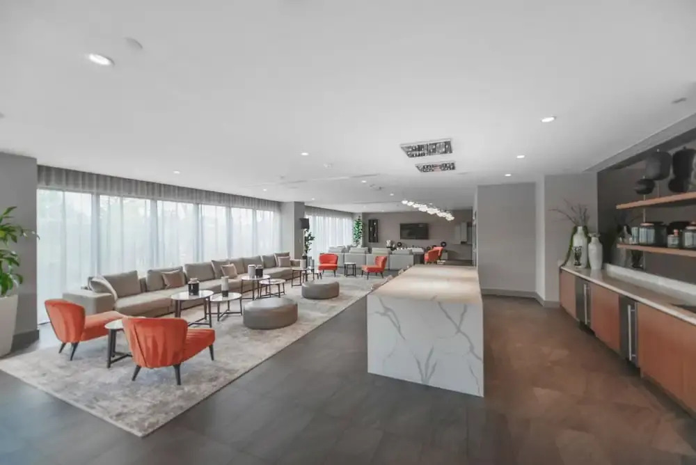 Downtown Doral Condo w-Free Parking