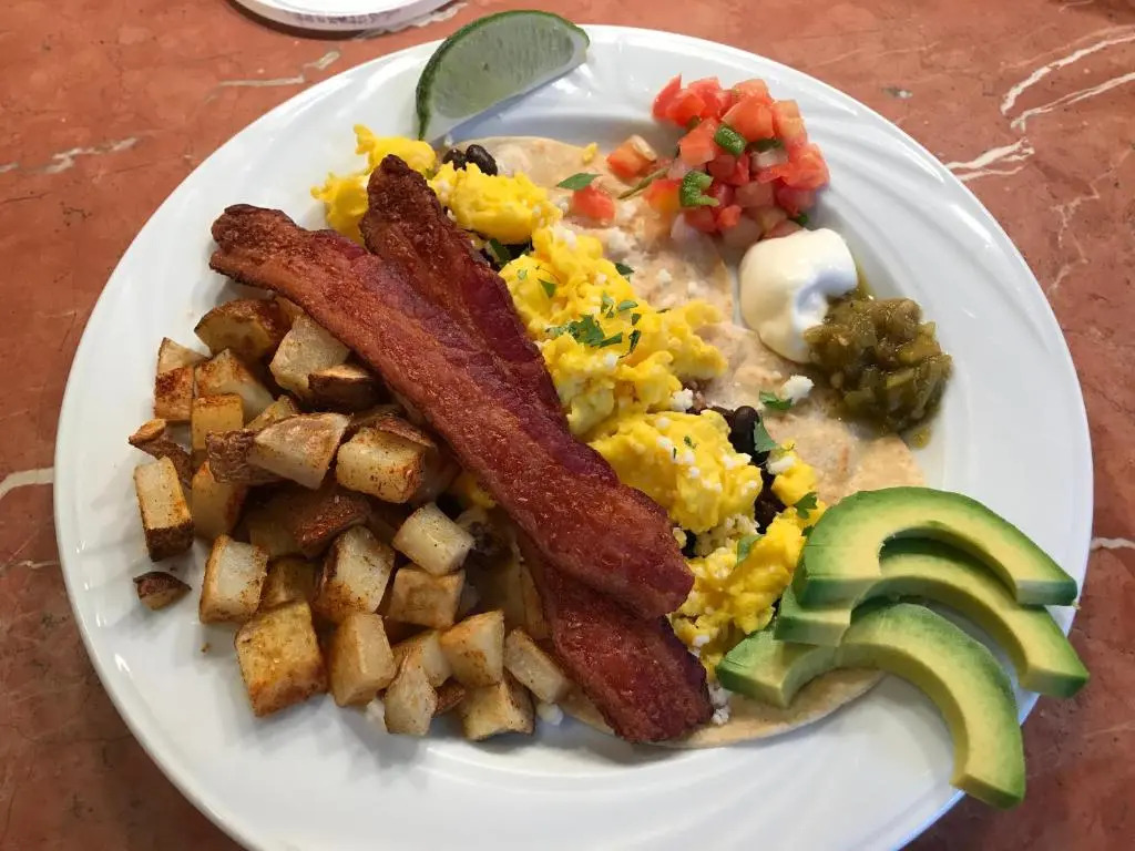Purple Mountain Bed & Breakfast & Spa
