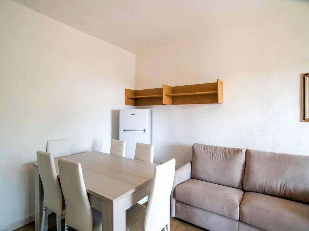 Serene Apartment in Marinella Near Beach