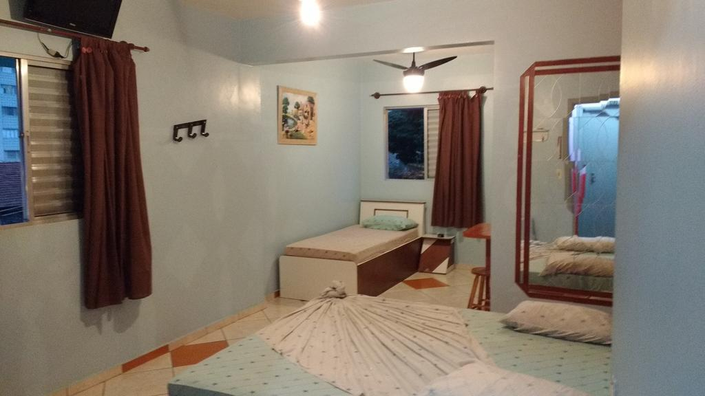 Gold Star Hotel