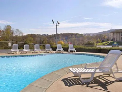 Days Inn New Cumberland/Harrisburg South