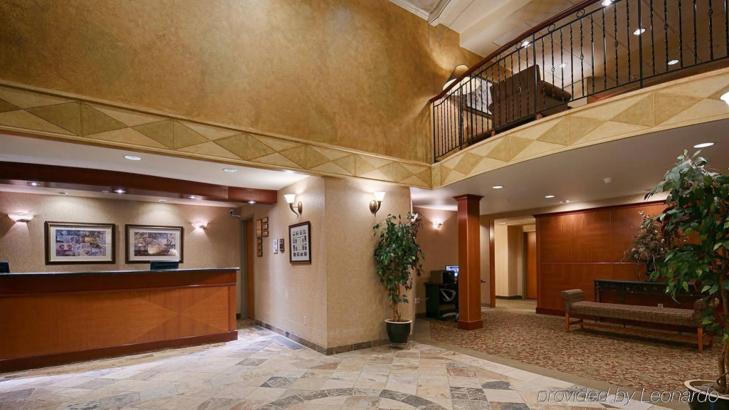 Best Western PLUS Calgary Centre Inn