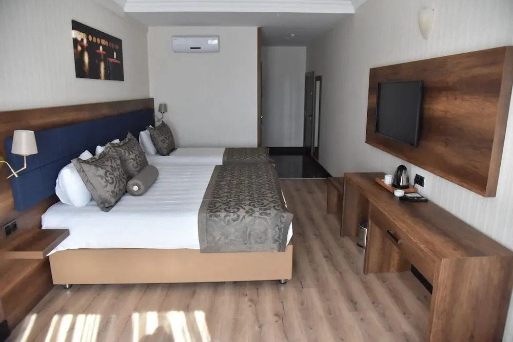 Aksac Hotel