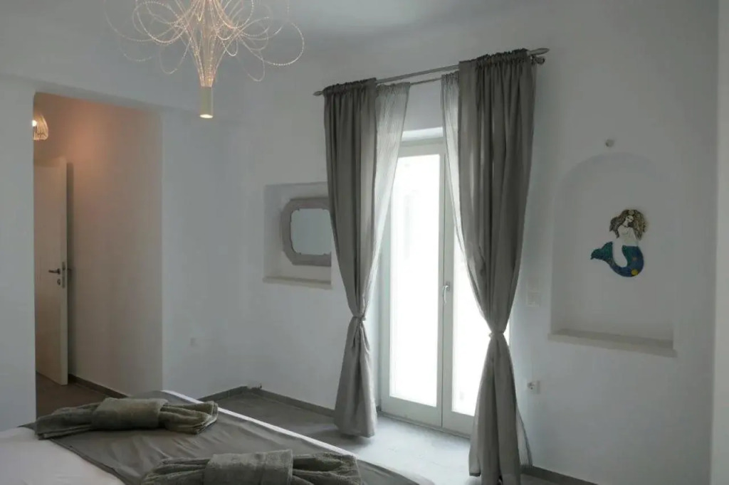 Afroditi Studios & Villas