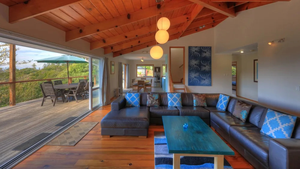 Ball Bay House - Norfolk Island Holiday Homes
