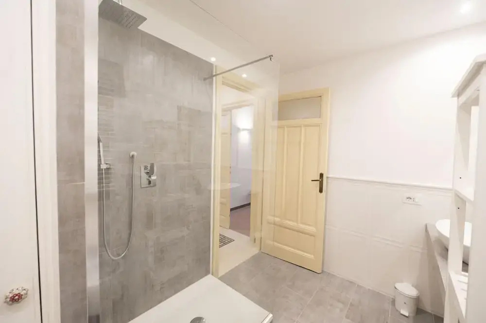 Testaccio Brand New 3 BR Apartment, Rome