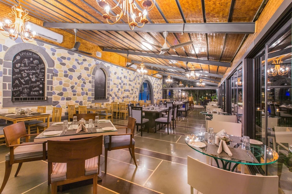 Residency Lake Resort & Spa