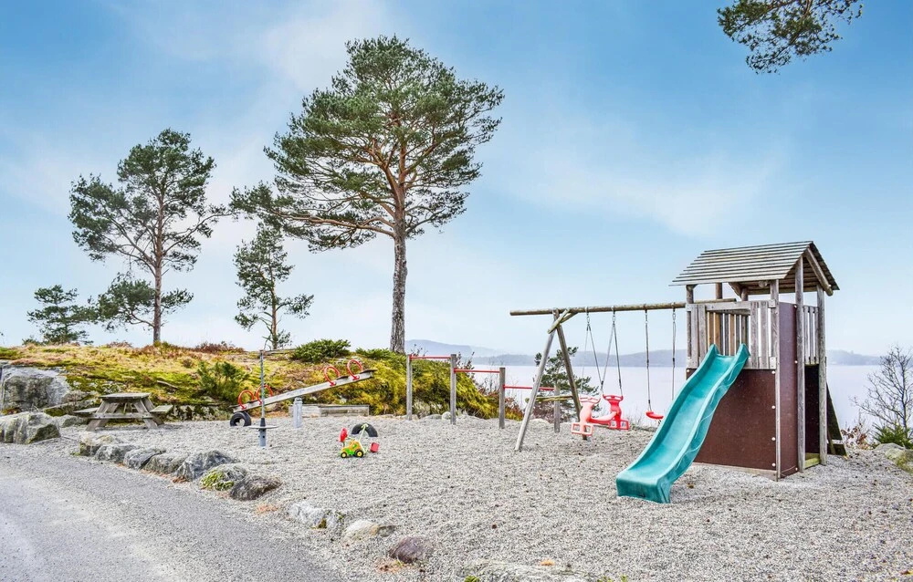 Pet Friendly Home In Fister With House Sea View