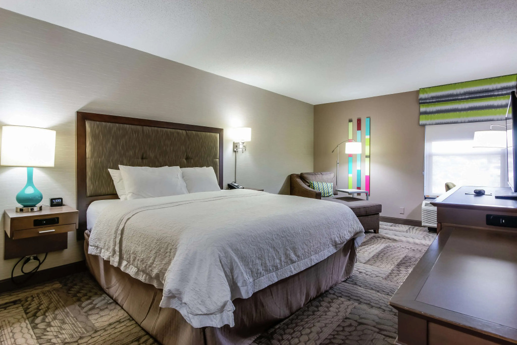 Hampton Inn Dickson