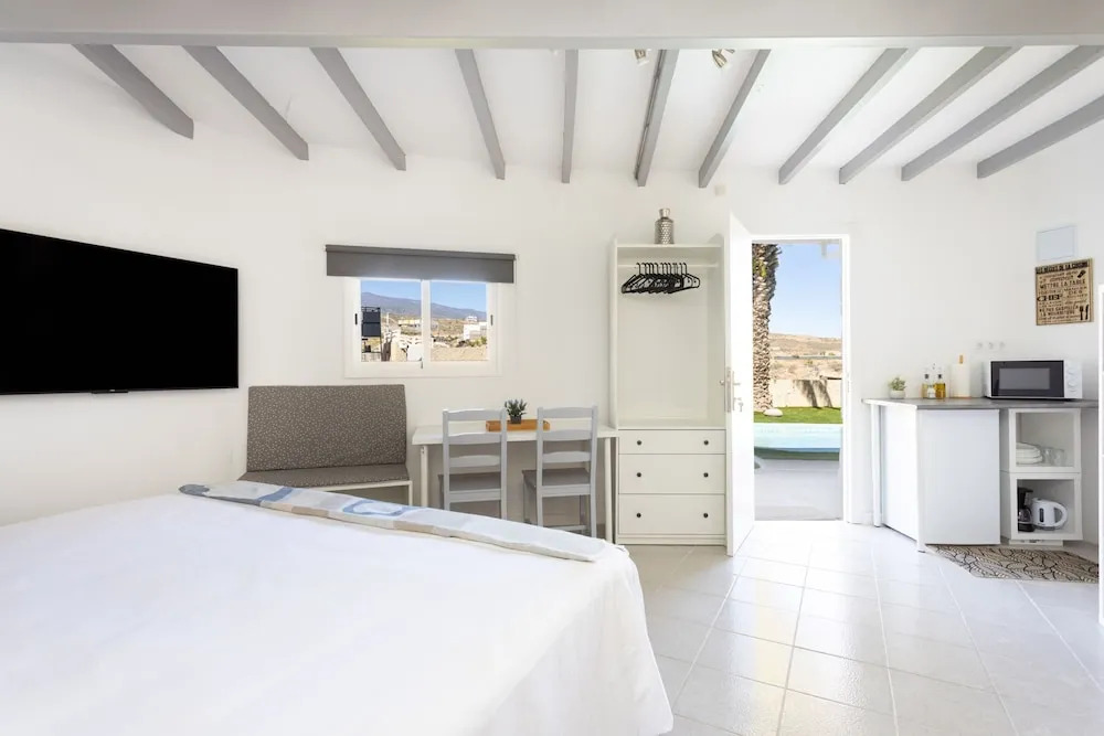 Oasis Tenerife Studio 1