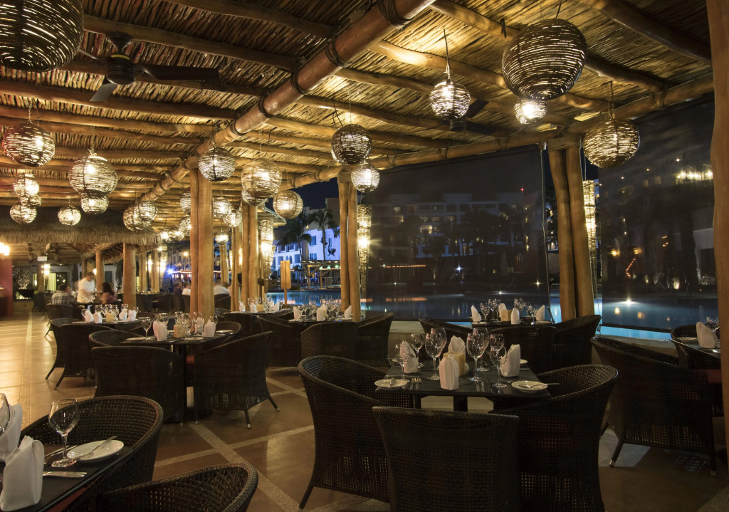 Grand Decameron Los Cabos, A Trademark All-Inclusive Resort