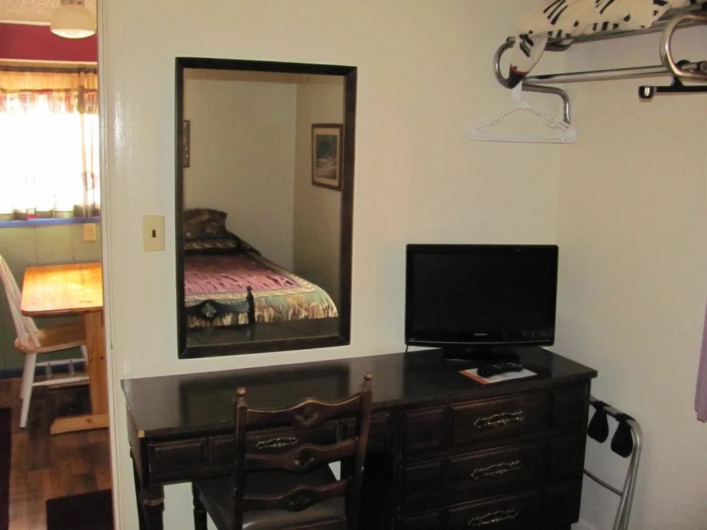 Garden Cottages Motel - Rapid City