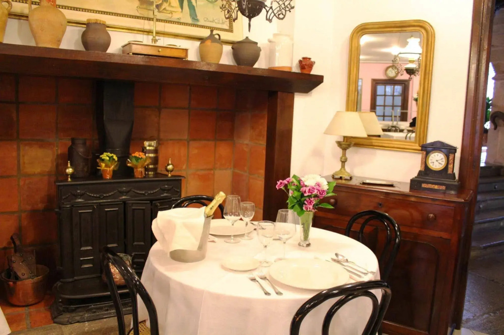Hotel Santillana